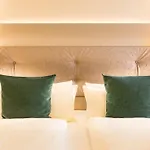 Hermes Hotel