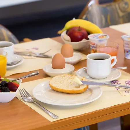 Hermes Hotel 3*